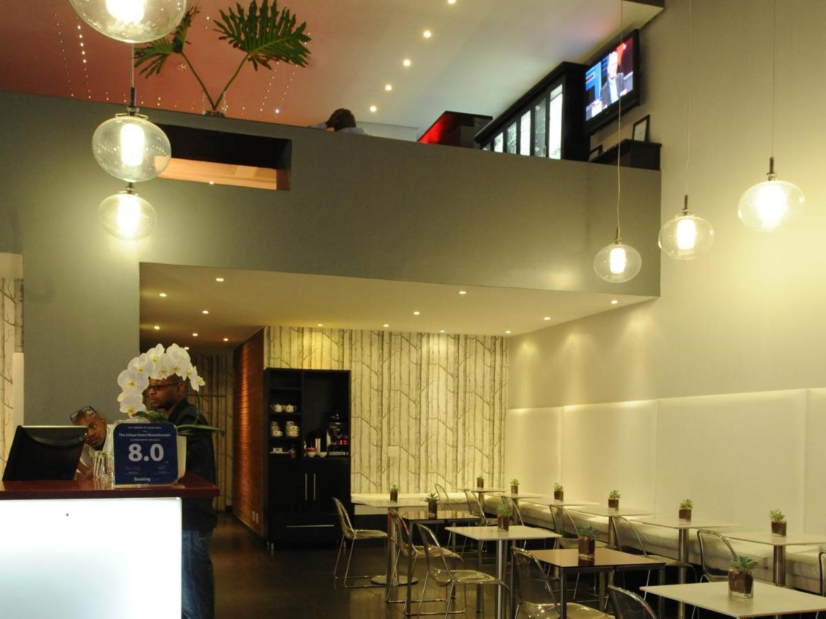Aha Bloemfontein Hotel Bagian luar foto
