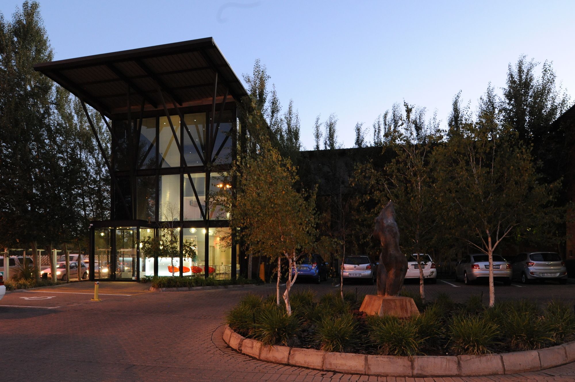 Aha Bloemfontein Hotel Bagian luar foto
